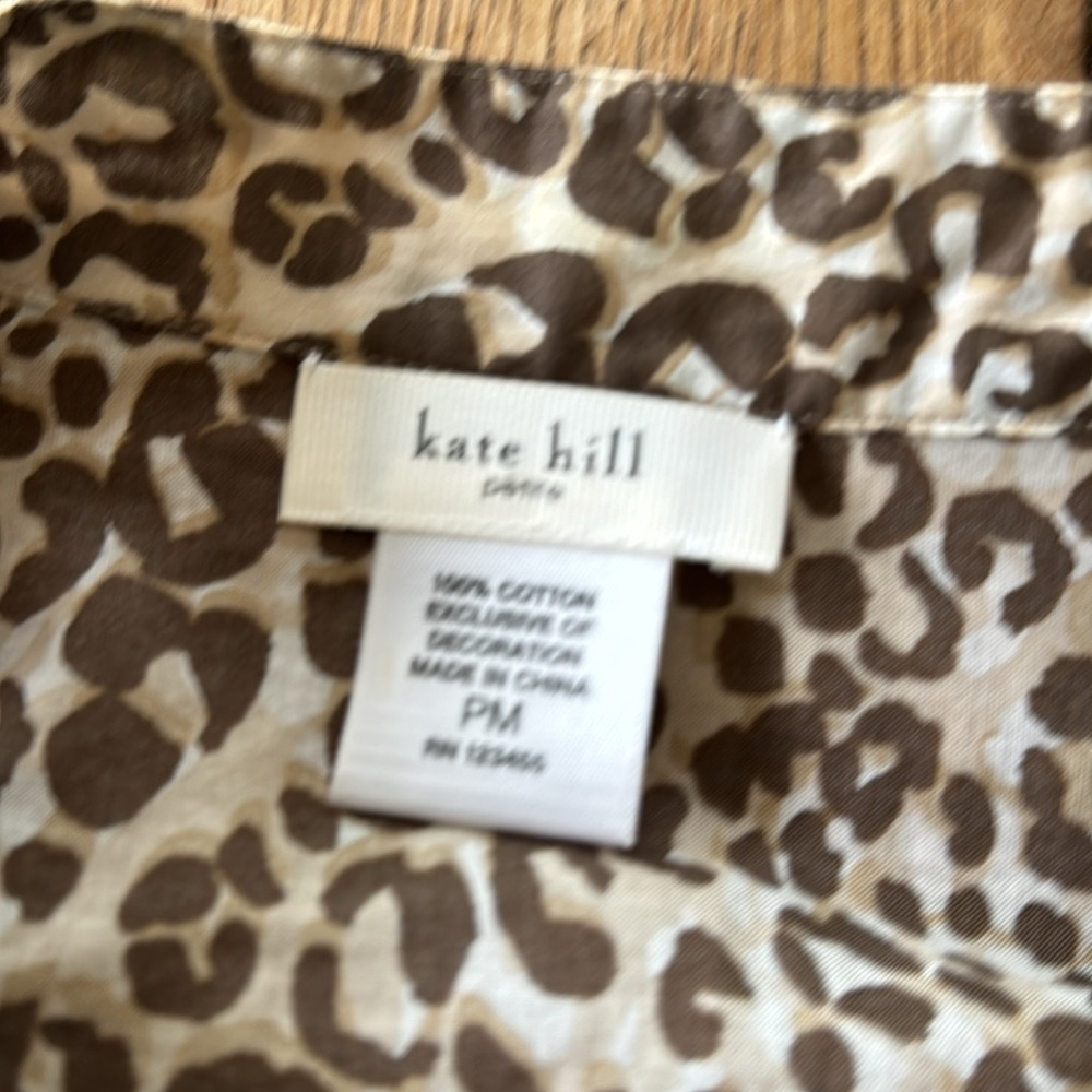 KATE HILL V NECK BLOUSE - Picture 6 of 8